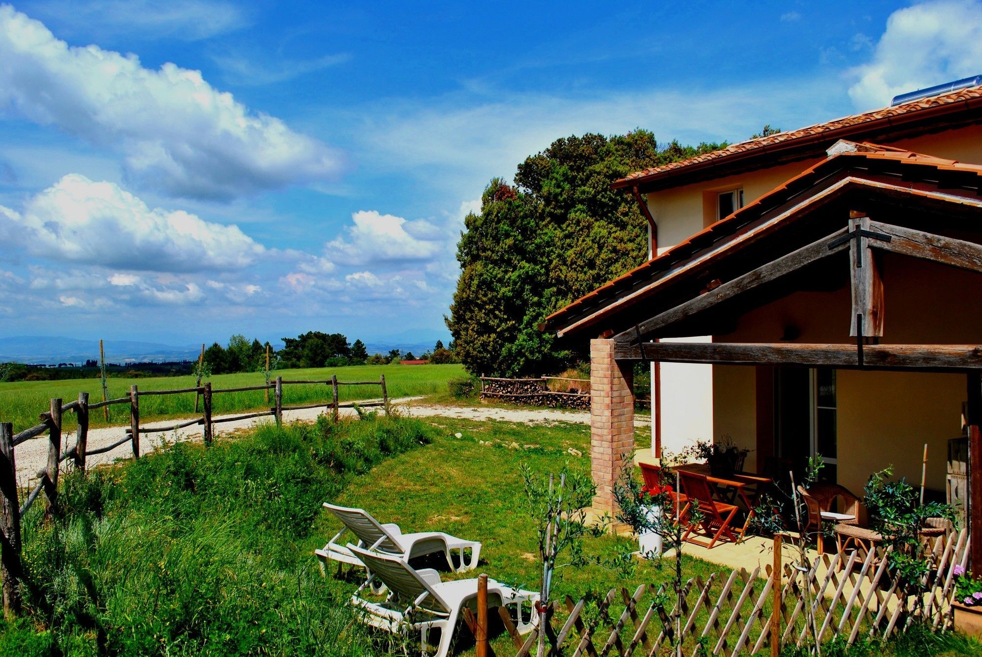Borgo Le Colline Luxury Agriturismo In Tuscany Gambassi Terme Εξωτερικό φωτογραφία